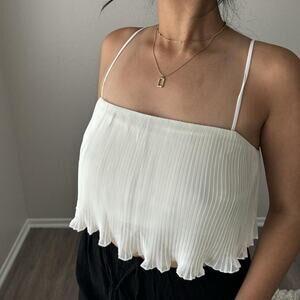 Princess Polly Womens White Pleated Crop Top Flowy Spaghetti Strap Size 6 Blouse